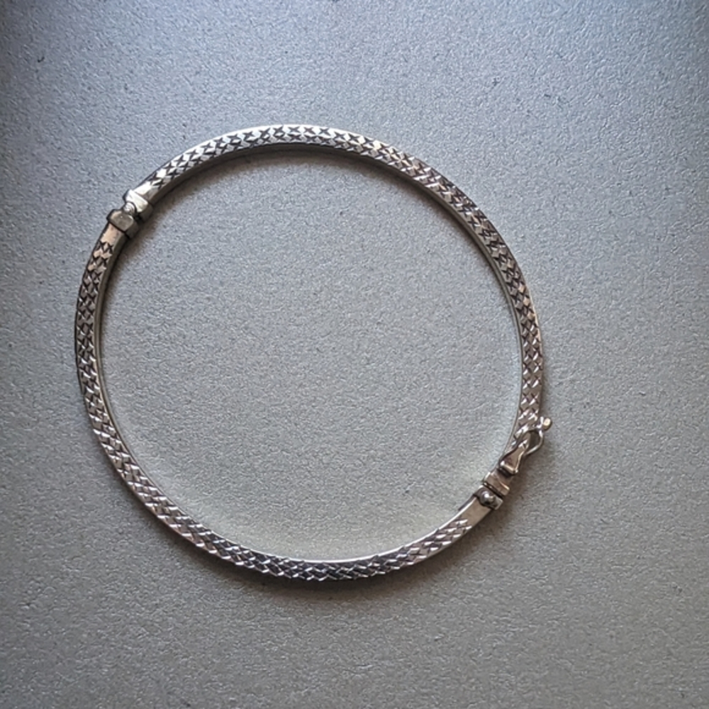 10k Gold Etched Bangle Real Gold